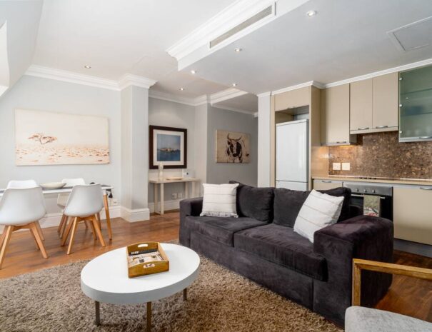 34thSouth CBD apartment_lounge dining